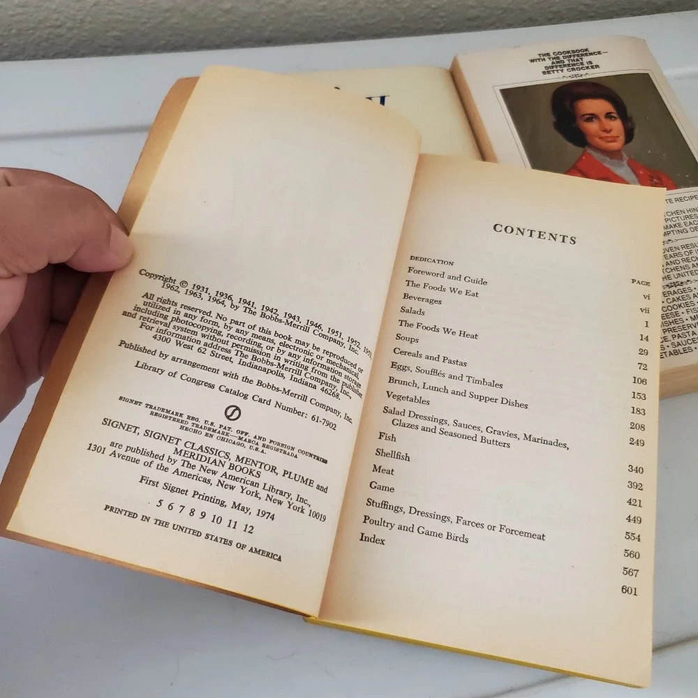 N/A vintage cookbook